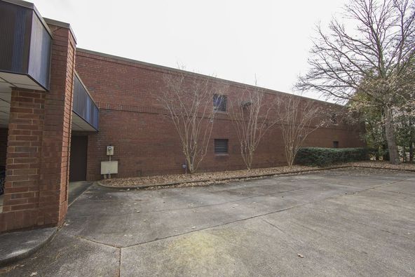 1818 Merchants Dr, Hoover, AL 35244